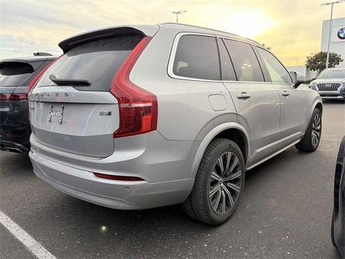 2023 Volvo XC90 B5 Core