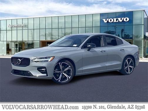2024 Volvo S60 B5 Plus Dark Theme