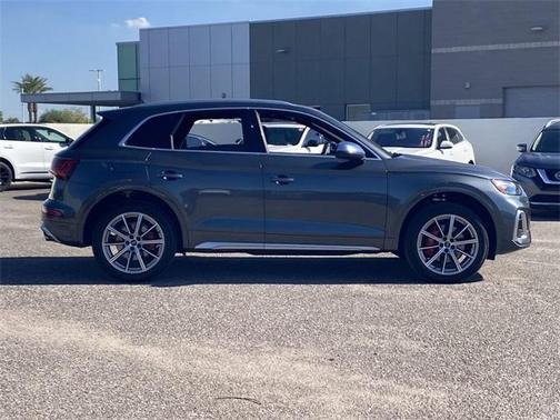 2025 Audi SQ5 3.0T Premium Plus