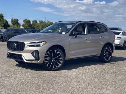 2026 Volvo XC60 B5 Ultra