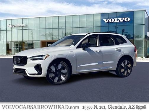 2025 Volvo XC60 Plug-In Hybrid T8 Plus