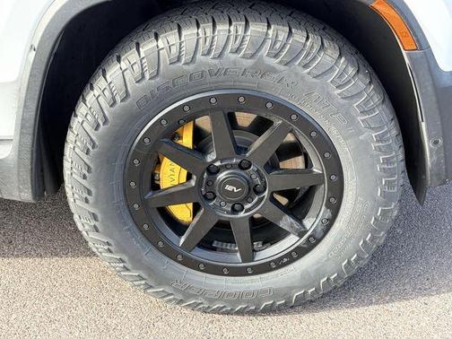Glacier White 2022 Rivian R1T Adventure Package