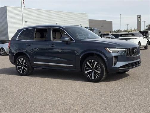 2026 Volvo XC90 B5 Core