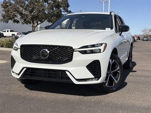 2026 Volvo XC60 B5 Core