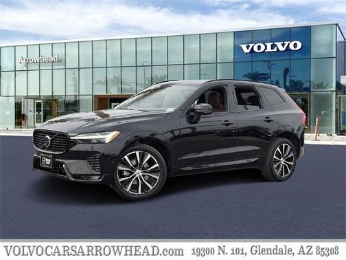 2023 Volvo XC60 B5 Plus Dark Theme