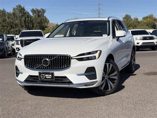 2023 Volvo XC60 B5 Plus Bright Theme