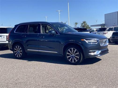 2021 Volvo XC90 Recharge Plug-In Hybrid T8 Inscription 6 Passenger