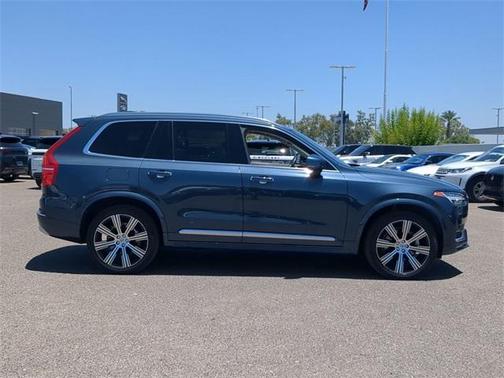 2022 Volvo XC90 T6 Inscription 6 Passenger