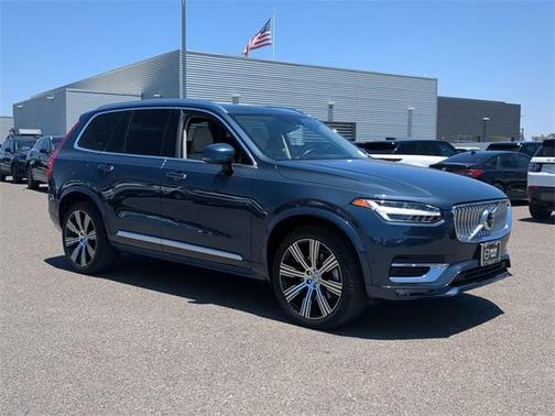2022 Volvo XC90 T6 Inscription 6 Passenger