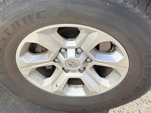 2023 Toyota 4Runner SR5