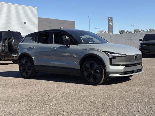 2026 Volvo EX30 TWIN MOTOR CROSS COUNTRY ULTRA