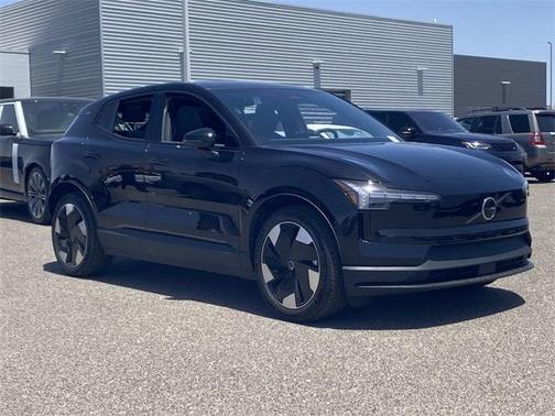 2025 Volvo EX30 Twin Motor Plus