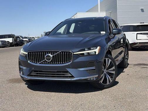 Denim Blue Metallic 2023 Volvo XC60 B5 Plus Bright Theme