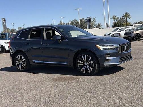 Denim Blue Metallic 2023 Volvo XC60 B5 Plus Bright Theme