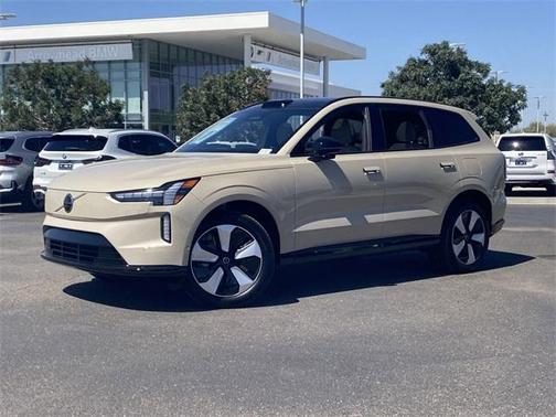 2025 Volvo EX90 Twin Motor Performance Plus 6-Seater