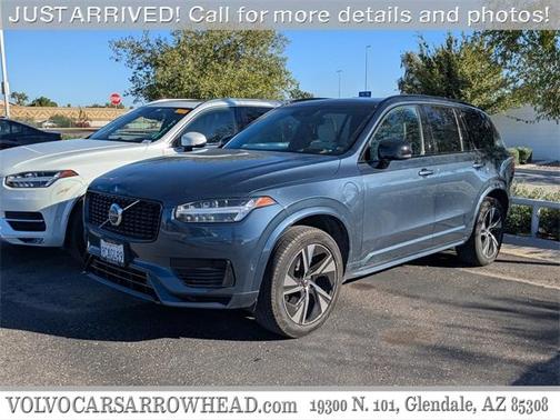 2022 Volvo XC90 Recharge Plug-In Hybrid T8 R-Design Extended Range 7P