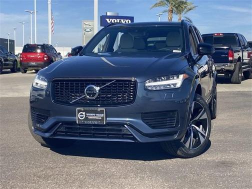 2022 Volvo XC90 Recharge Plug-In Hybrid T8 R-Design Extended Range 7P