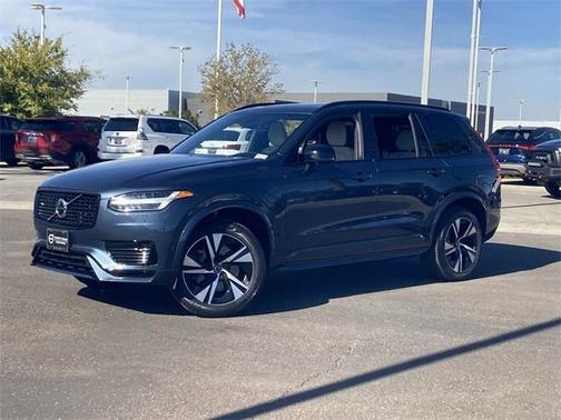 2022 Volvo XC90 Recharge Plug-In Hybrid T8 R-Design Extended Range 7P