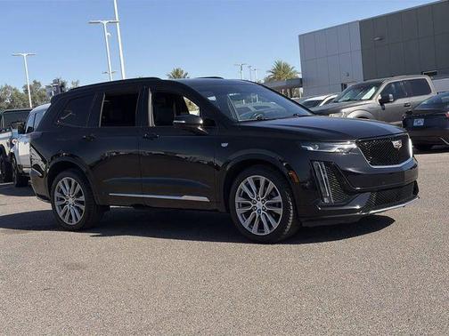 Stellar Black Metallic 2021 Cadillac XT6 Sport AWD