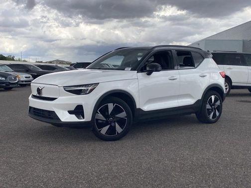 2024 Volvo XC40 Recharge Pure Electric Core