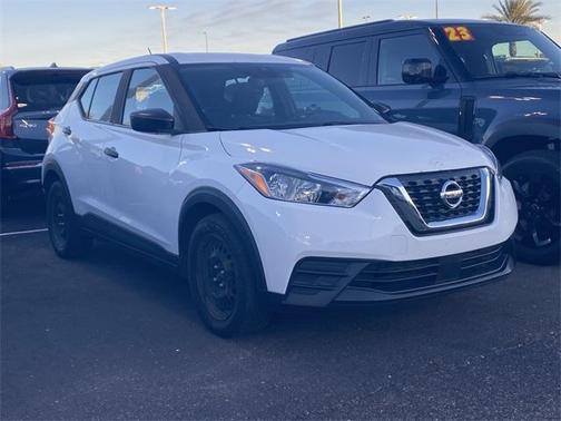2020 Nissan Kicks S