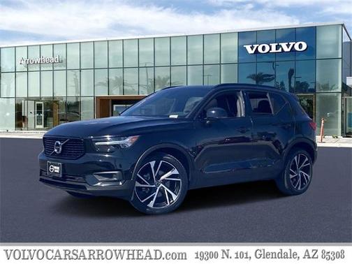 2022 Volvo XC40 T5 R-Design