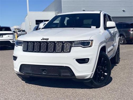 2022 Jeep Grand Cherokee WK Laredo