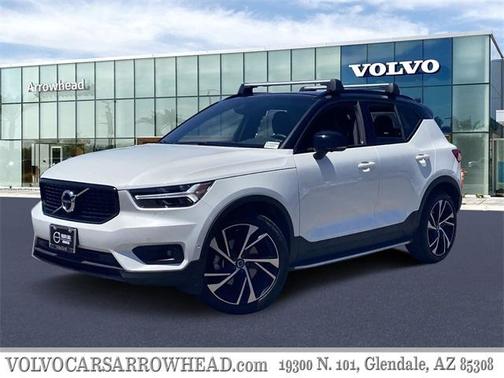 2022 Volvo XC40 T4 R-Design