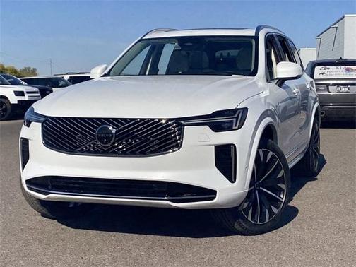 2025 Volvo XC90 B6 Ultra