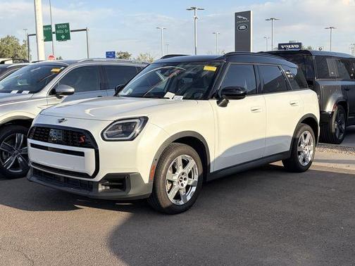 White Metallic 2025 MINI Countryman S