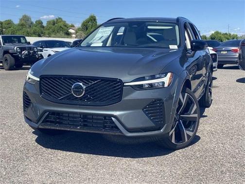 2026 Volvo XC60 Plug-In Hybrid T8 Ultra