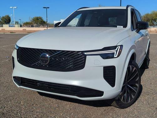 2026 Volvo XC90 B6 Ultra Dark Theme 7-Seater