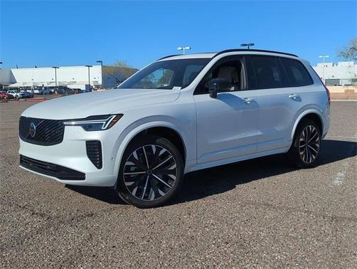 2026 Volvo XC90 B6 Ultra Dark Theme 7-Seater