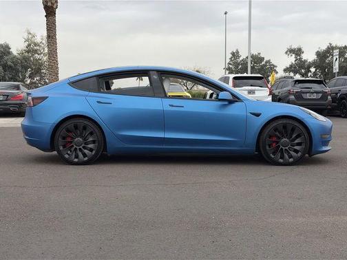 2023 Tesla Model 3 Performance