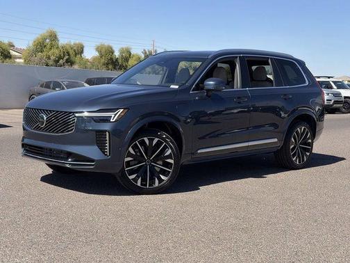 Denim Blue Metallic 2026 Volvo XC90 Plug-In Hybrid T8 Plus 7-Seater