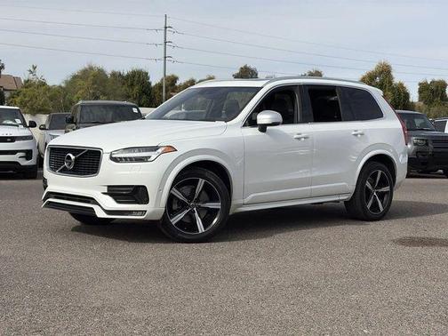 2019 Volvo XC90 T6 R-Design