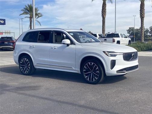 2026 Volvo XC90 B6 Ultra 7-Seater