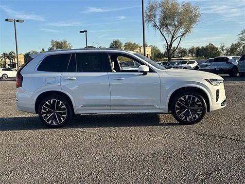 2026 Volvo XC90 B6 Plus 7-Seater