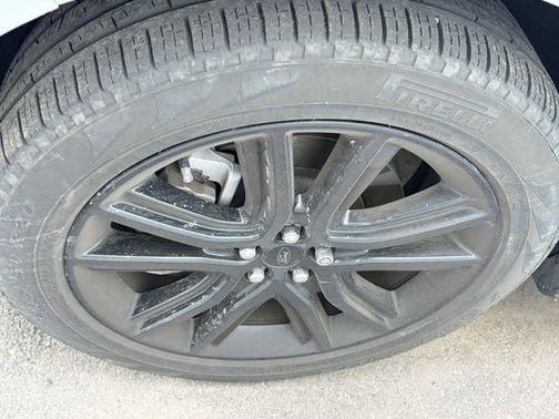 Silver Metallic 2024 Ford Edge ST Line