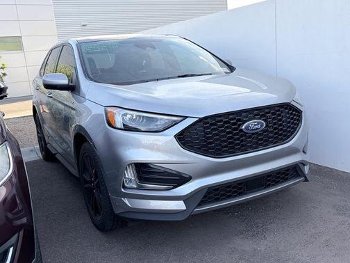 Silver Metallic 2024 Ford Edge ST Line