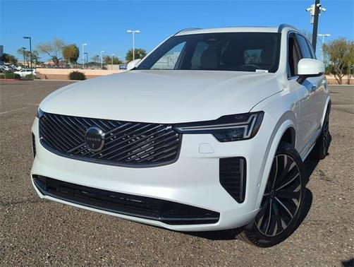 2026 Volvo XC90 B6 Plus 7-Seater