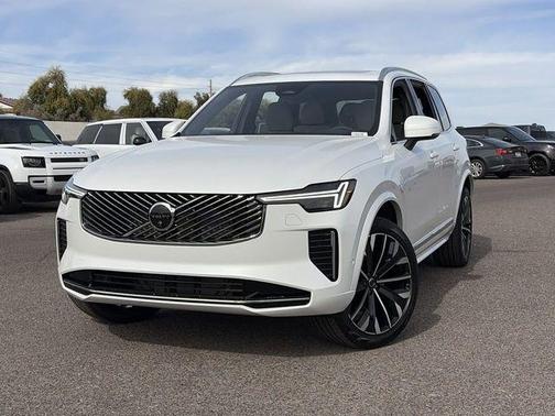 2026 Volvo XC90 B5 Plus 7-Seater