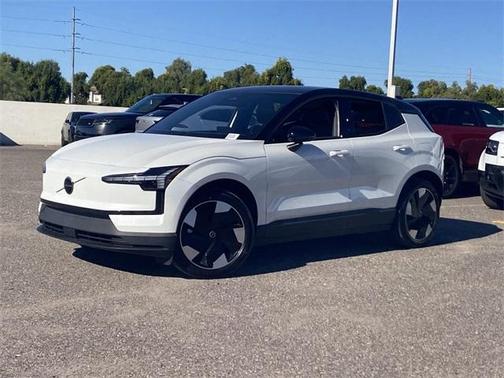 2025 Volvo EX30 Twin Motor Plus