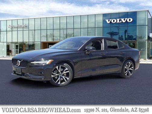 2025 Volvo S60 B5 Plus