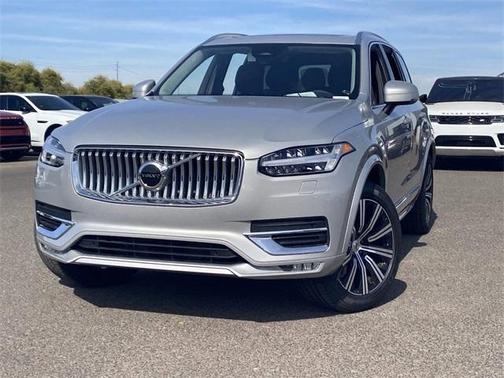 2025 Volvo XC90 B5 Core