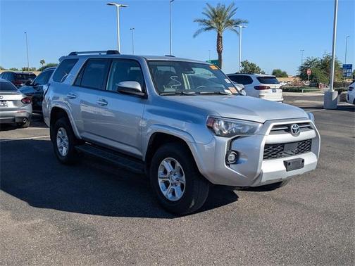 2024 Toyota 4Runner SR5
