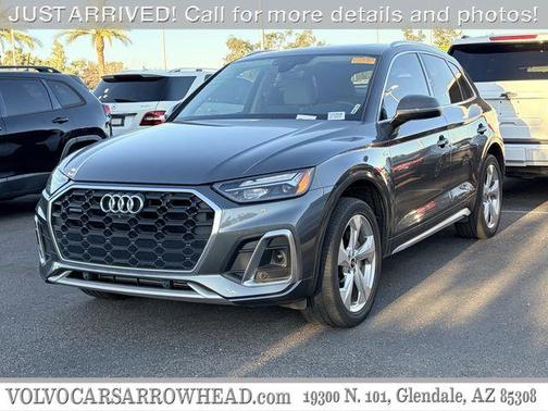 Daytona Gray Pearl Effect 2022 Audi Q5 45 S line quattro Premium