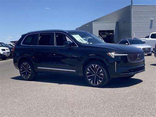 2025 Volvo XC90 B6 Plus 7-Seater