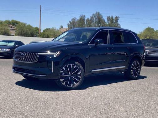 Onyx Black Metallic 2025 Volvo XC90 B6 Plus 7-Seater