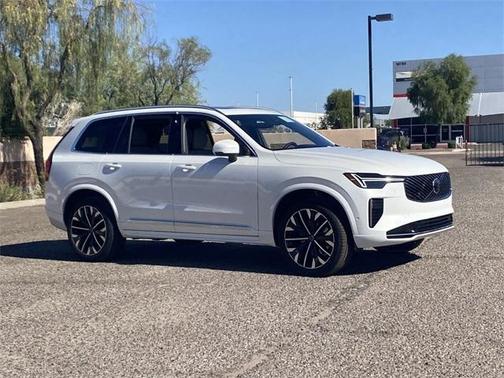 2026 Volvo XC90 B6 Plus 7-Seater